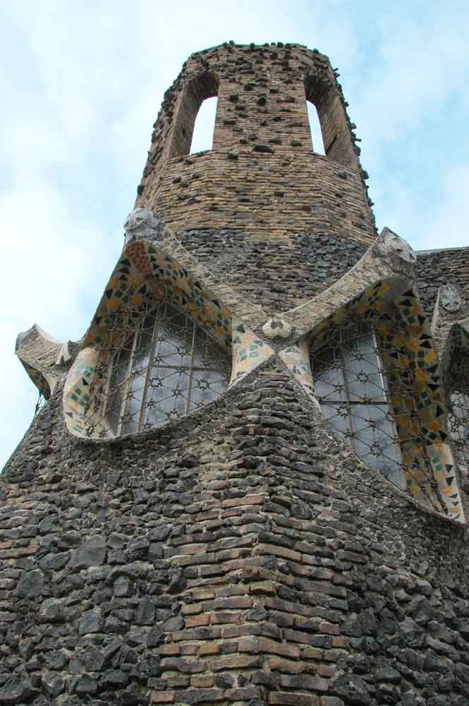 06 - Santa Coloma de Cervelló - Gaudí - cripta de la colonia Güell